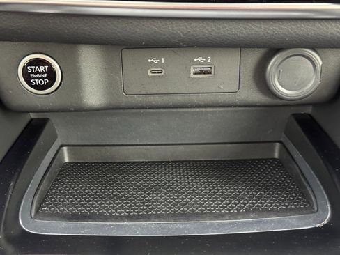 Used 2023 Nissan Rogue SV FWD image 24