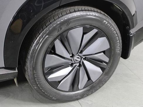 Certified 2023 Nissan Ariya AWD image 12