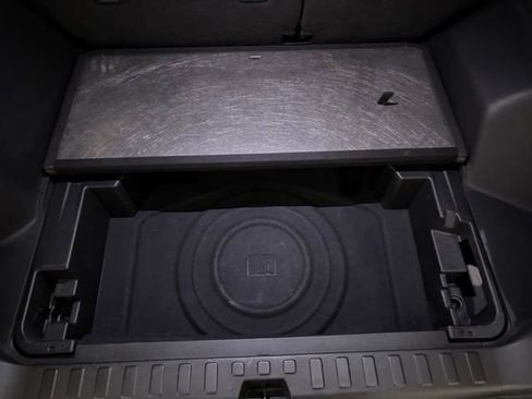 Used 2020 GMC Terrain SLT w/ Preferred Package image 13