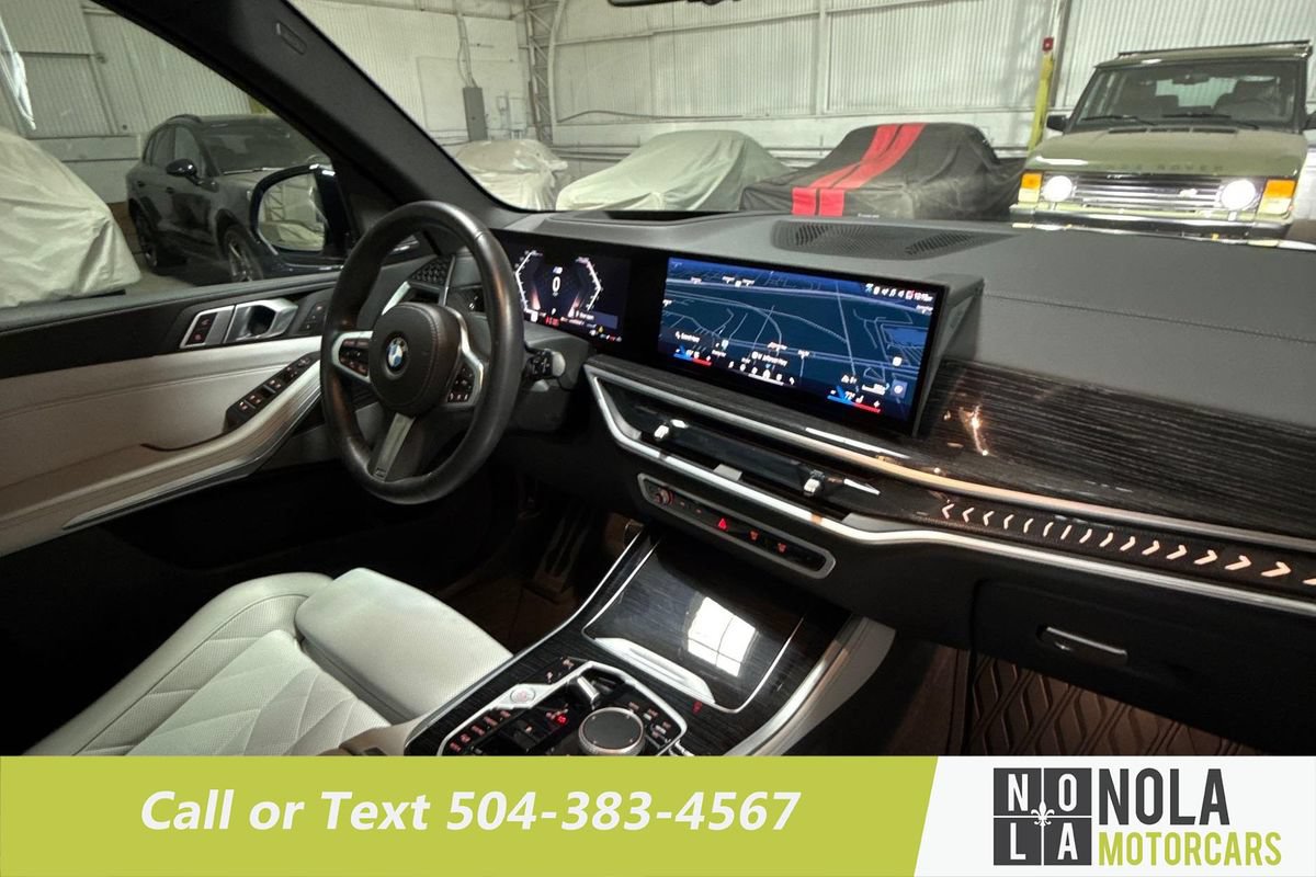 Used 2024 BMW X5 xDrive40i w/ M Sport Package AWD/4WD image 30
