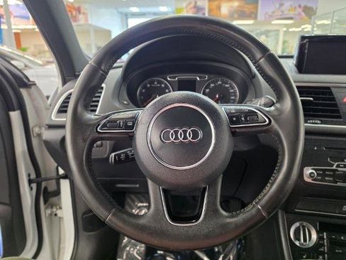Used 2015 Audi Q3 2.0T Prestige AWD/4WD image 10