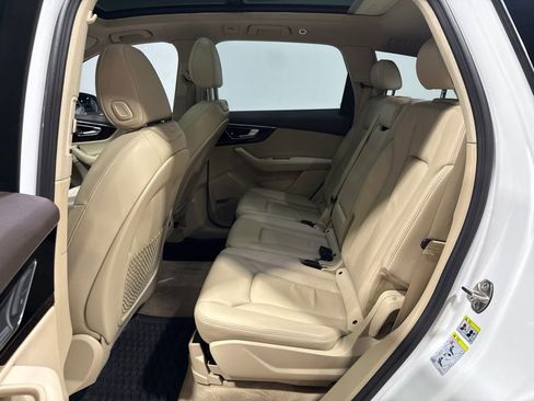 Used 2019 Audi Q7 3.0T Premium Plus AWD/4WD image 33
