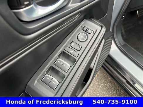 Certified 2025 Honda Accord Sport image 26