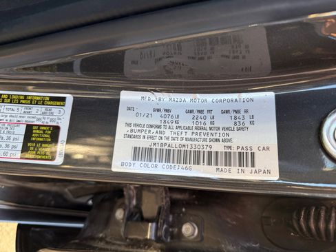 Used 2021 MAZDA MAZDA3 s image 25