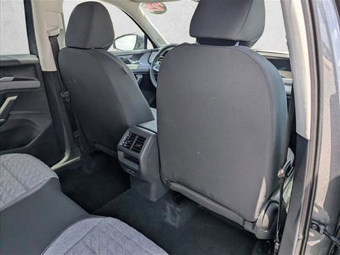 Certified 2025 Volkswagen Tiguan S FWD image 28