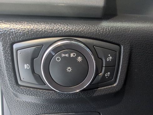 Used 2018 Ford Expedition XLT w/ Equipment Group 202A image 15