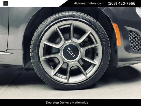 Used 2018 FIAT 500 Pop FWD image 29