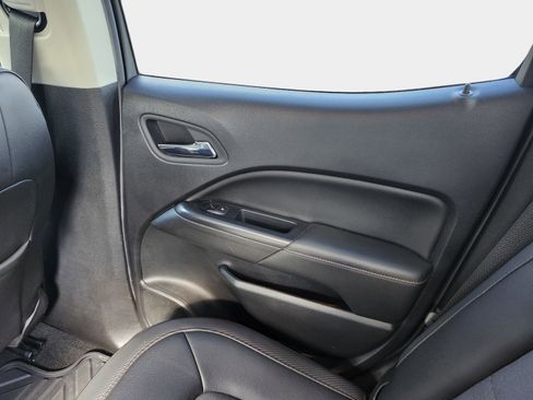 Used 2018 GMC Canyon All Terrain w/ Trailering Package image 32