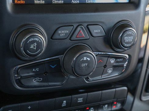 Used 2018 RAM 1500 Sport image 22