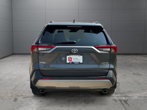 Certified 2022 Toyota RAV4 Limited w/ Limited Grade Weather Package AWD/4WD image 4