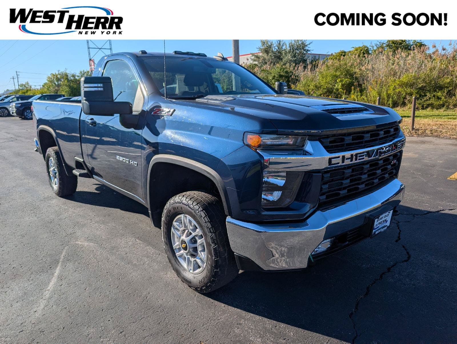 Used 2022 Chevrolet Silverado 2500 LT w/ Convenience Package AWD/4WD image 1