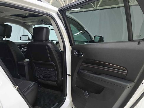 Used 2017 GMC Terrain Denali image 14