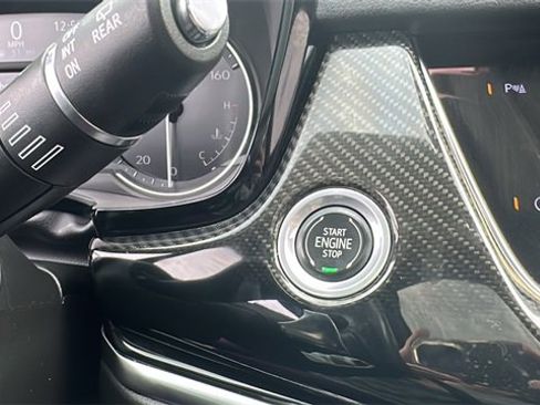 Used 2022 Cadillac XT6 Sport image 20