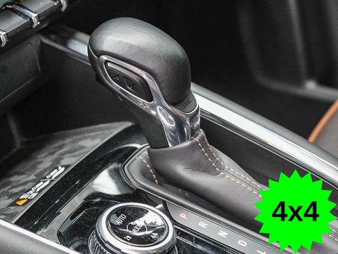 Used 2023 GMC Canyon AT4 w/ AT4 Premium Package AWD/4WD image 19