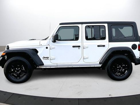 Certified 2021 Jeep Wrangler Unlimited Sport image 6