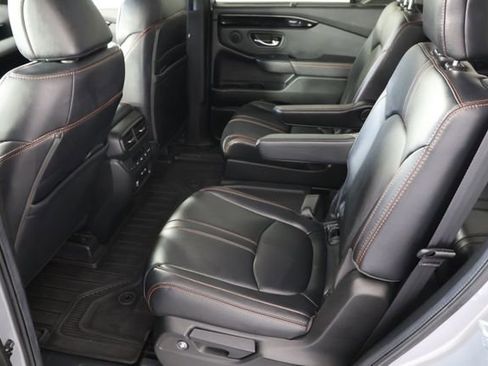 Used 2024 Honda Pilot TrailSport image 22