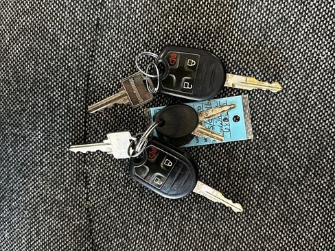 Used 2012 Ford F350 XL w/ PWR Equipment Group image 4