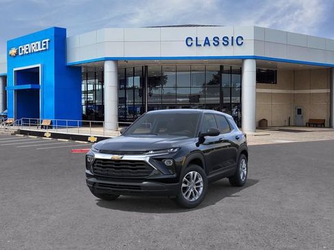 New 2026 Chevrolet TrailBlazer LS w/ LS Convenience Package FWD image 8