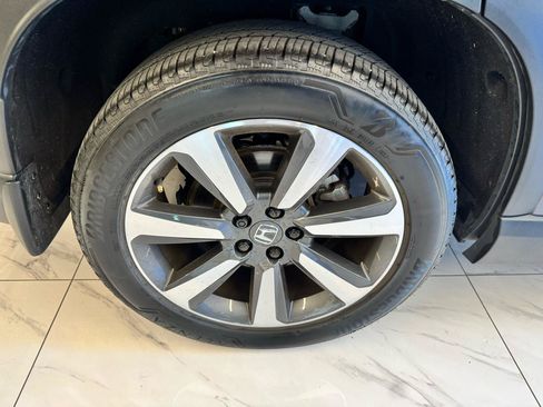 Used 2023 Honda Pilot Elite image 38