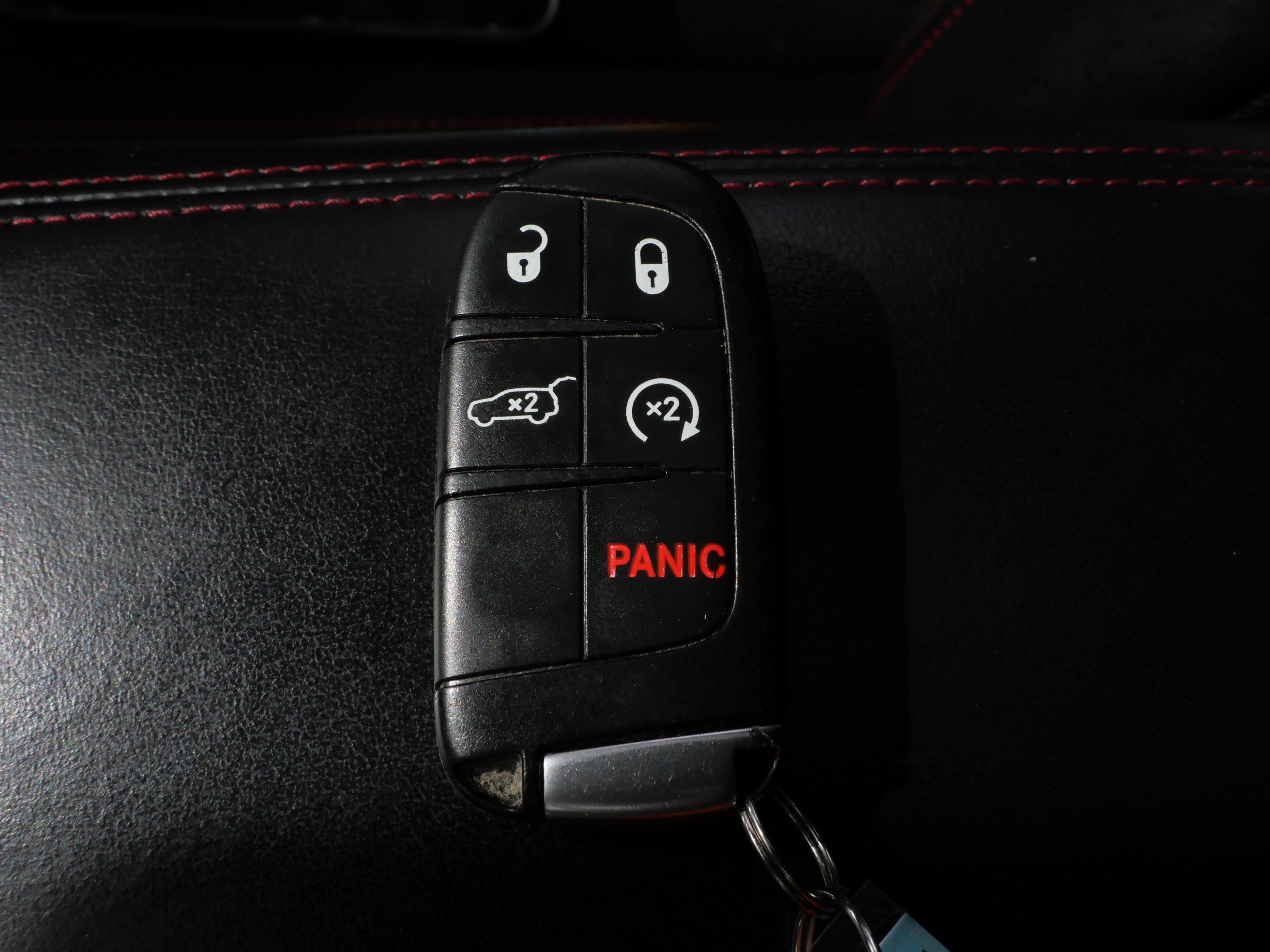Used 2023 Dodge Durango R/T AWD/4WD image 33