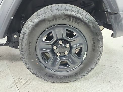 Used 2024 Jeep Wrangler Unlimited Sport AWD/4WD image 43