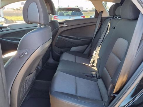 Used 2017 Hyundai Tucson SE image 5