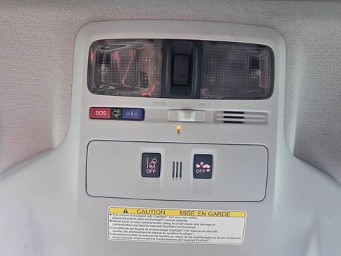 Used 2017 Subaru Forester 2.5i Premium image 25