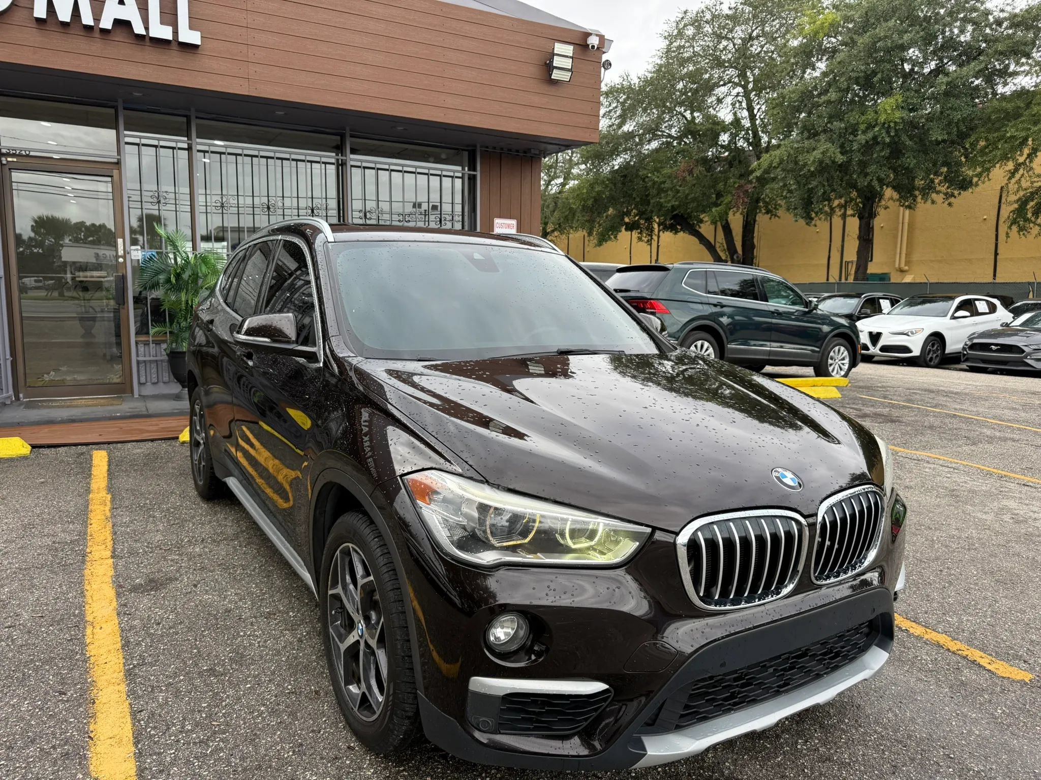 Used 2019 BMW X1 sDrive28i w/ Convenience Package FWD image 3