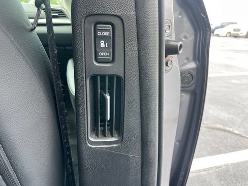 Certified 2025 Honda Odyssey EX-L image 39