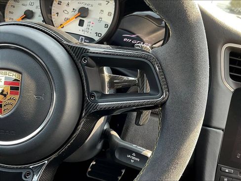 Used 2019 Porsche 911 GT3 RS RWD image 11