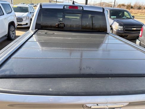 Used 2019 RAM 1500 Limited image 19