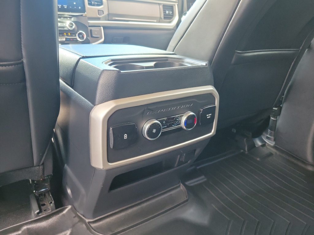 Used 2024 Ford Expedition Max XLT AWD/4WD image 11