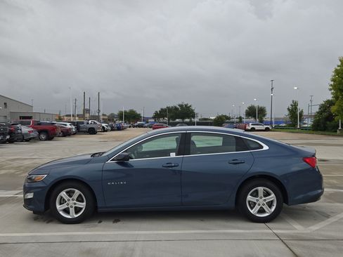 Used 2024 Chevrolet Malibu LT FWD image 7
