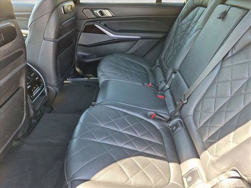 Used 2023 BMW X7 xDrive40i w/ Executive Package AWD/4WD image 19