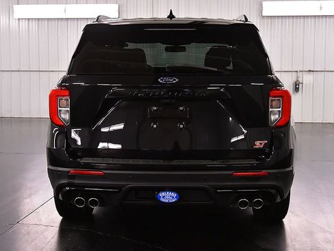 Used 2020 Ford Explorer ST w/ Premium Technology Package image 6
