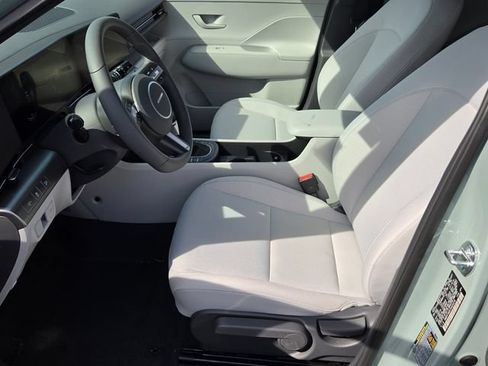 Used 2026 Hyundai Kona SEL Sport FWD image 11