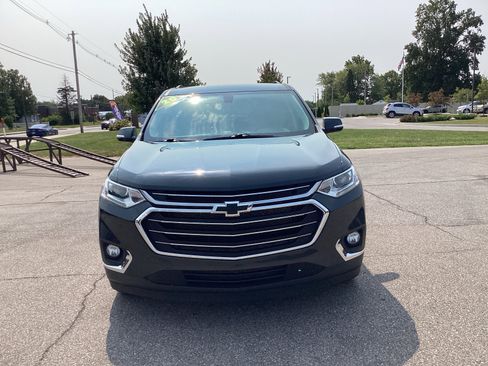 Used 2020 Chevrolet Traverse LT image 9
