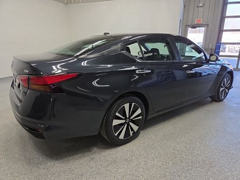 Used 2022 Nissan Altima 2.5 SV image 7