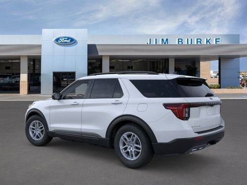 New 2026 Ford Explorer Active w/ Active Comfort Package RWD image 4