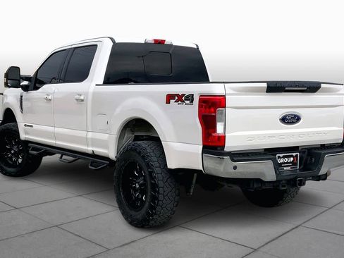 Used 2019 Ford F250 Lariat w/ Lariat Ultimate Package image 11