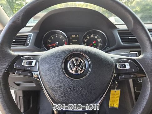 Used 2018 Volkswagen Passat 2.0T S w/ Driver Assistance Package FWD image 22