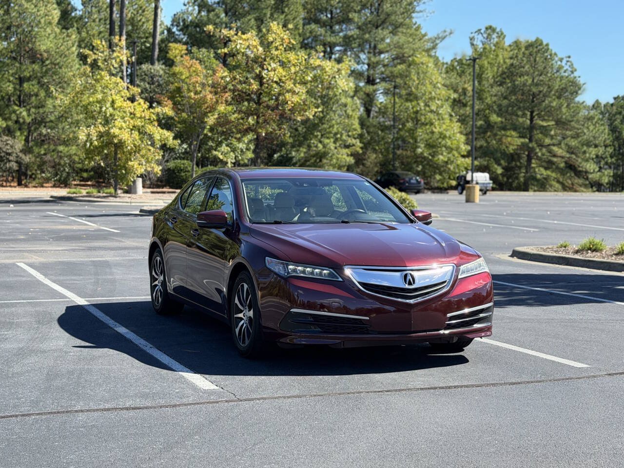 Used 2016 Acura TLX w/ Technology Package FWD image 2