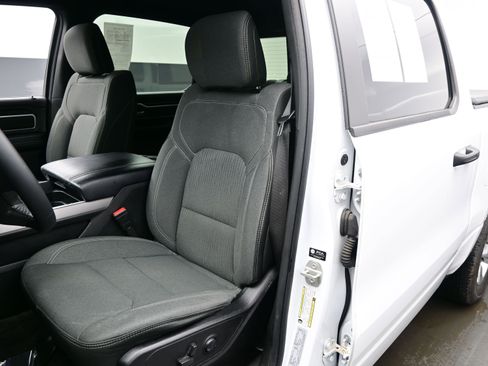 Used 2023 RAM 1500 Big Horn image 12