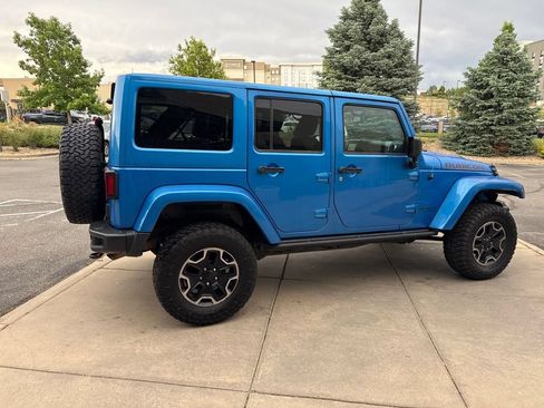 Used 2016 Jeep Wrangler Unlimited Rubicon AWD/4WD image 6