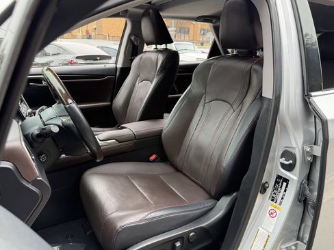 Used 2018 Lexus RX 350L FWD image 26