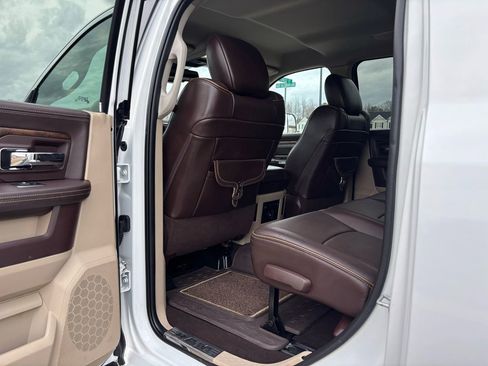 Used 2016 RAM 3500 Laramie Longhorn image 23