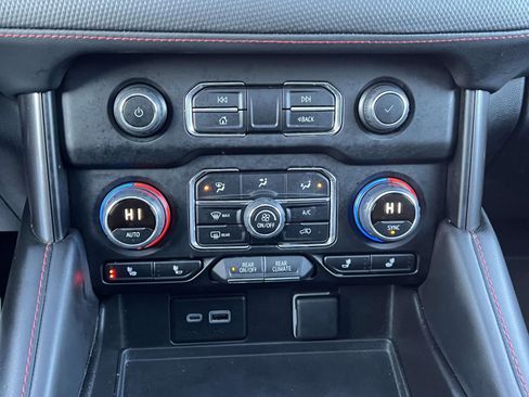 Certified 2023 Chevrolet Suburban RST w/ Luxury Package image 23