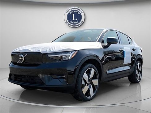 New 2024 Volvo C40 P8 Recharge Plus w/ Climate Package image 3