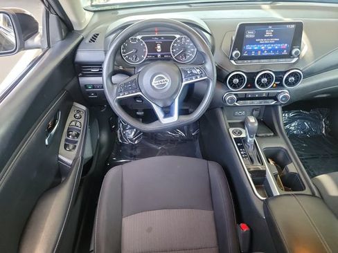 Used 2023 Nissan Sentra SV FWD image 7