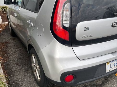 Used 2018 Kia Soul image 4